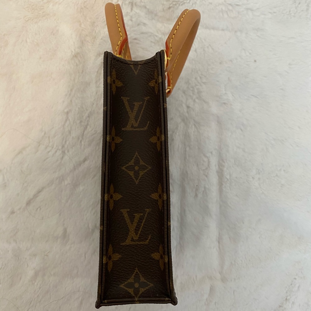 Louis Vuitton Petit Sac Plat - Picture 6 of 7